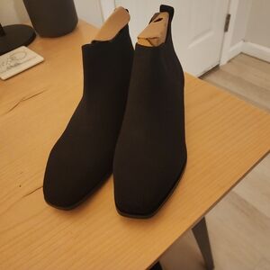 Sleek Black Ankle Booties with Minimalist Design